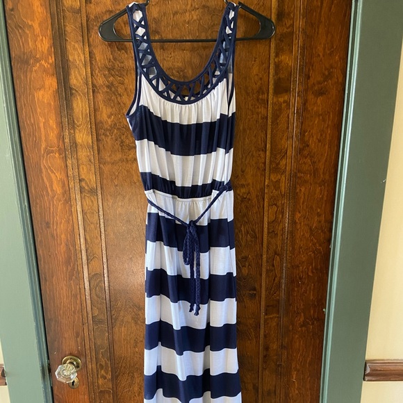 Dresses & Skirts - Striped Maxi Dress